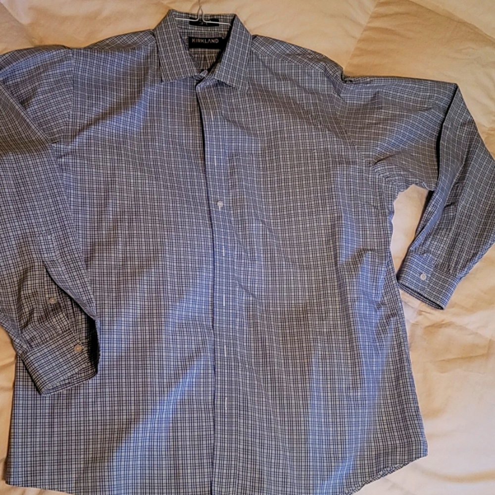 Men's Kirkland Signature Shirt 17 1/2 neck - 36 sleeves. Blue, green & white pla